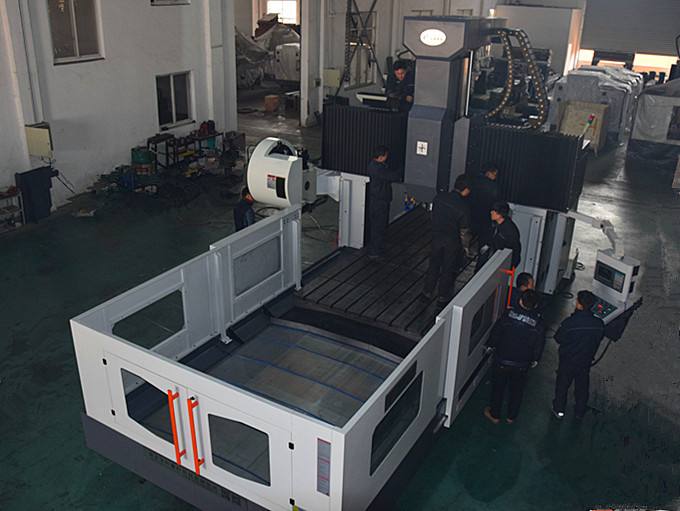 精雕機