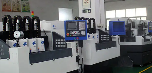 精雕機